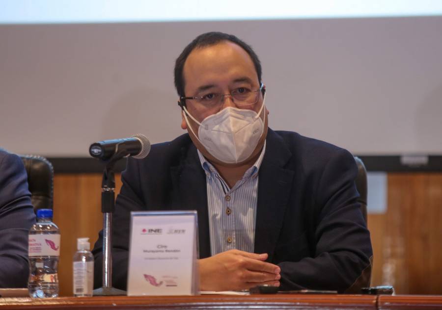 Espectaculares pagados con recursos “opacos” inhibirán participación en consulta de RM: Murayama