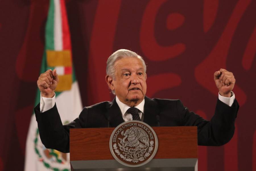 Entre 25 y 30 millones de adversarios tiene AMLO, calcula