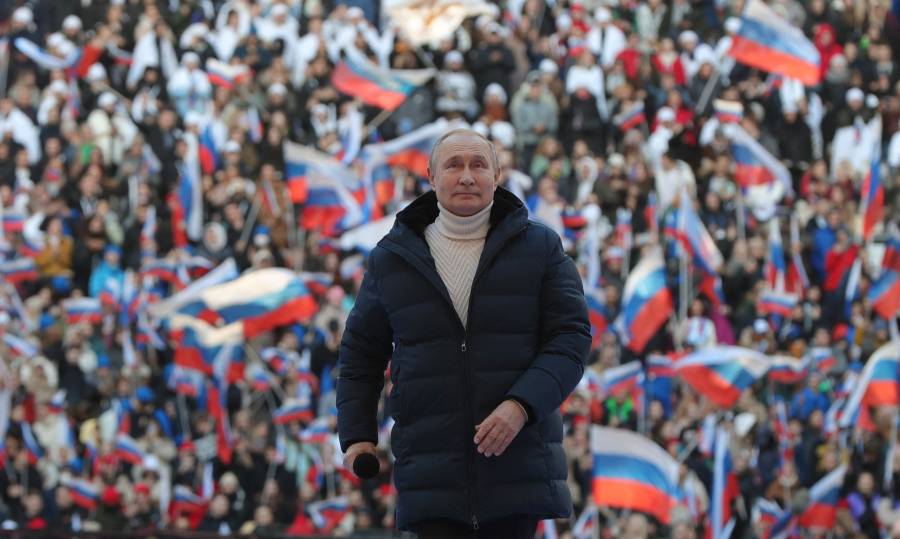 Putin desaparece repentinamente en pleno discurso televisado