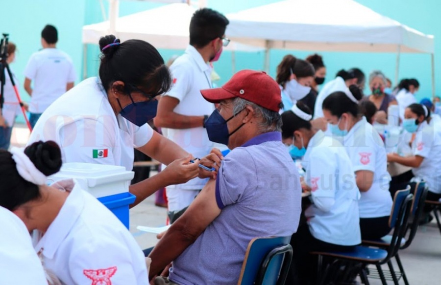 Celebra IMSS colaboración con IPICYT para el resguardo de vacunas