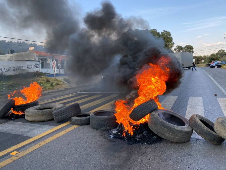 Tras bloqueo, liberan autopista México-Cuernavaca