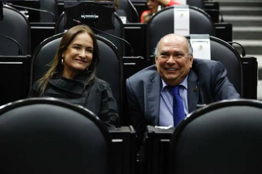Papá de Checo Pérez y Patricia Armendáriz se destapan como aspirantes a la presidencia 2024