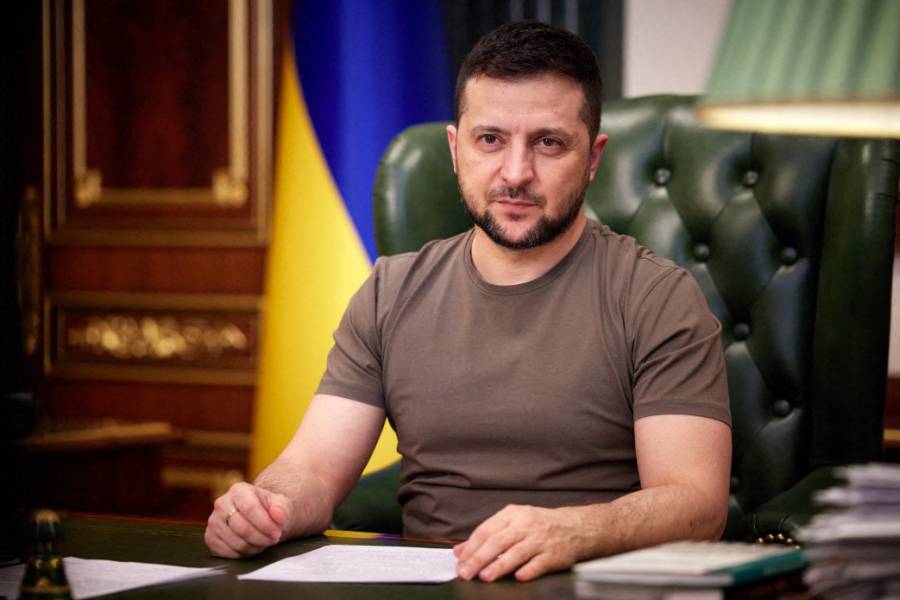 Volodimir Zelenski invita al papa a mediar entre Ucrania y Rusia