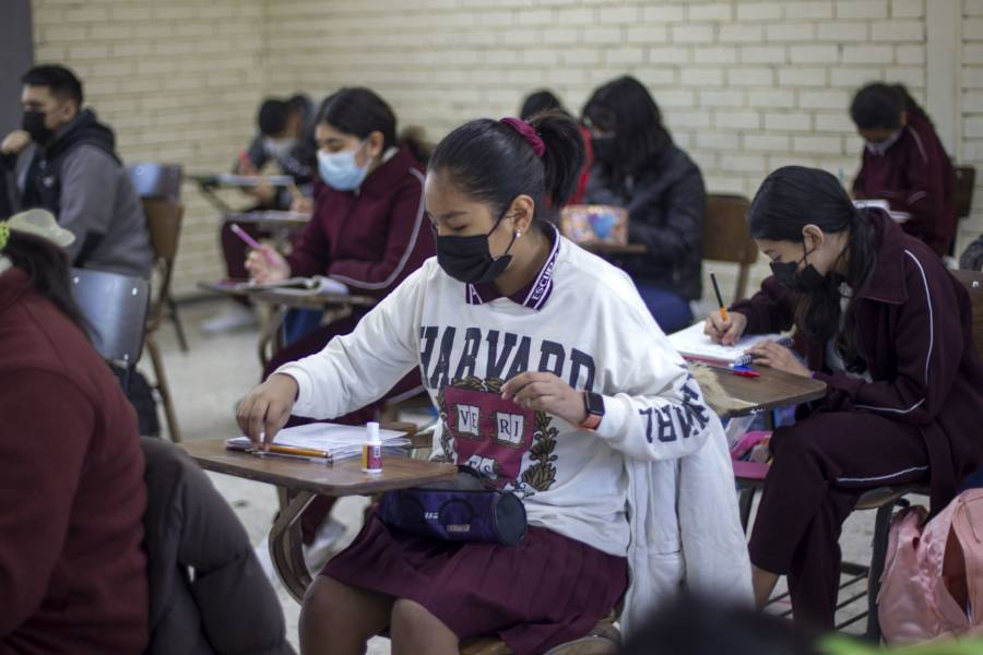 Piden a todos los alumnos regresar a clases presenciales en la CDMX