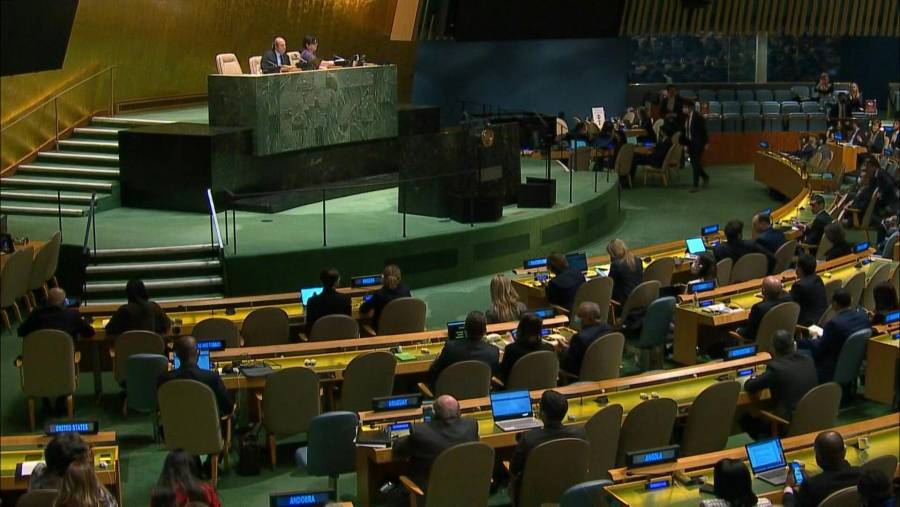 Asamblea de la ONU aprueba resolución para detener ataques de Rusia a Ucrania