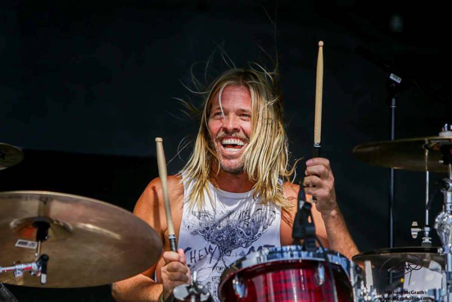 Muere en Colombia Taylor Hawkins, baterista de Foo Fighters