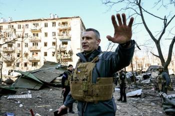 Kiev abandona plan de toque de queda; habr&aacute; libre circulaci&oacute;n el domingo
