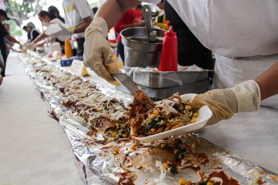 Enchiladas potosinas se distribuir&aacute;n en cadenas de restaurantes