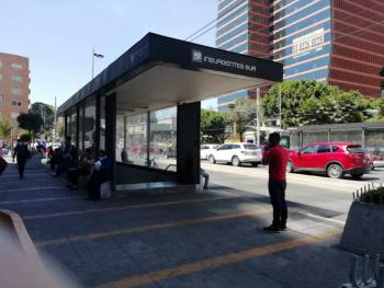 Historias en el Metro: Estatus