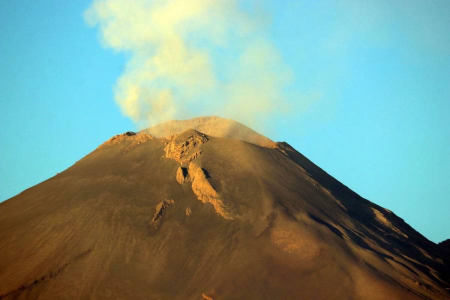 Volcán Popocatépetl registra 21 exhalaciones y un sismo volcanotectónico