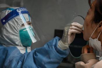 Investigadores alertan sobre los riesgos de contraer Covid-19 y gripe al mismo tiempo