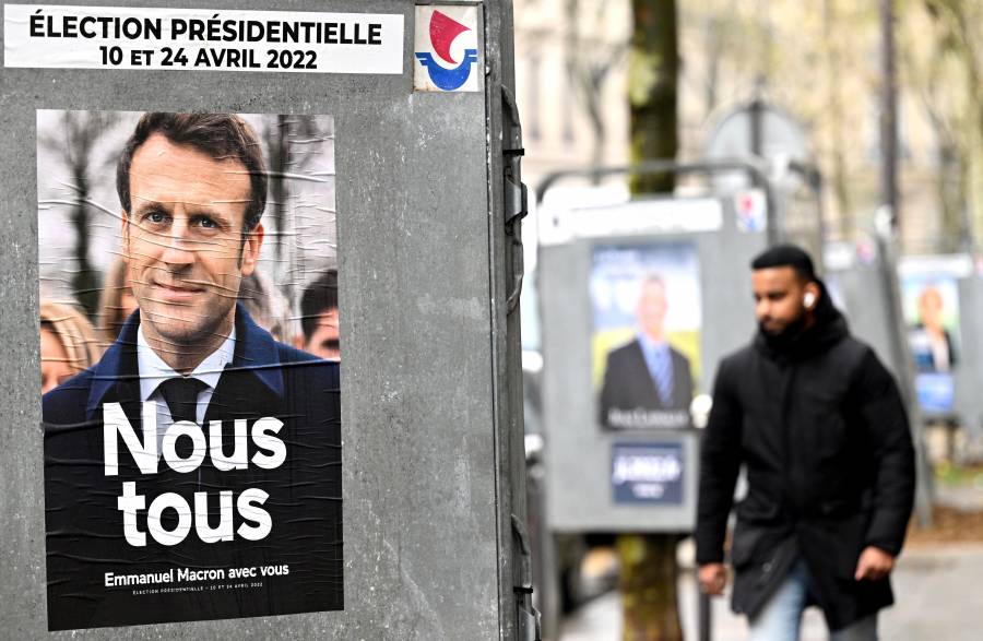 Candidaros arrancan oficialmente las campa&ntilde;as presidenciales en Francia