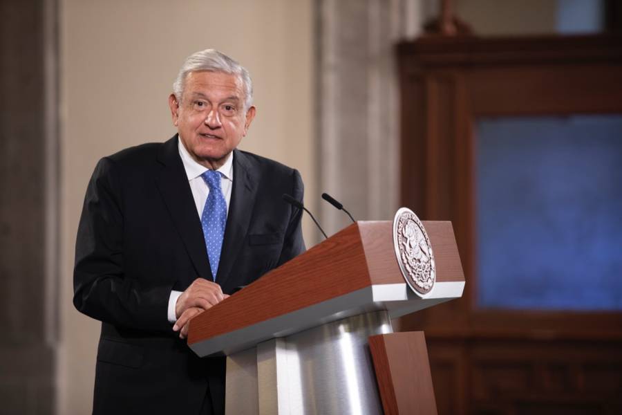 AMLO aconseja a bloque conservador crear proyecto alternativo a Morena