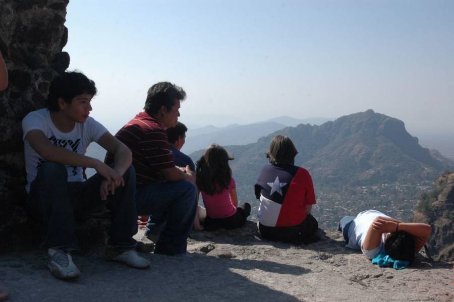 Por incendio, 5 años permanecerá cerrado el Cerro del Tepozteco