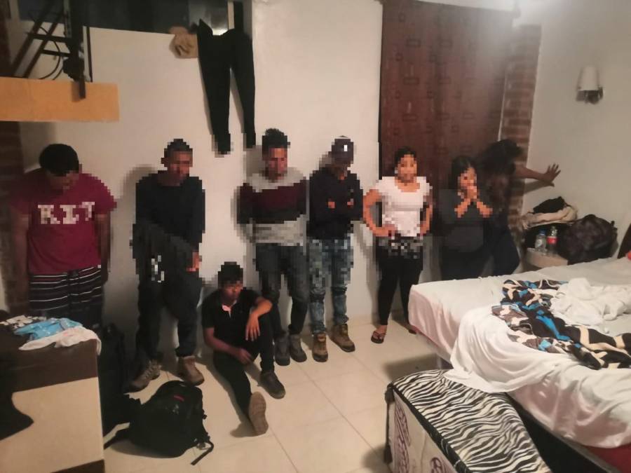 INM rescata a 79 migrantes que se encontraban en un hotel de Ecatepec, Edomex