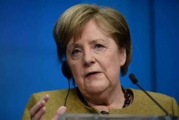 Angela Merkel defiende la decisi&oacute;n de bloquear entrada de Ucrania a la OTAN