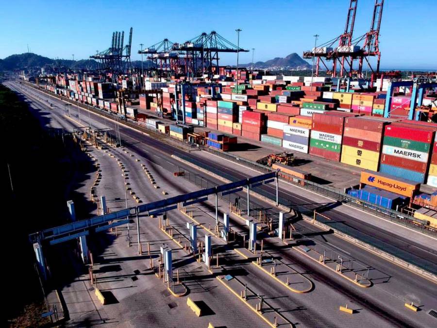 México desplaza a China en febrero como primer socio comercial de EEUU