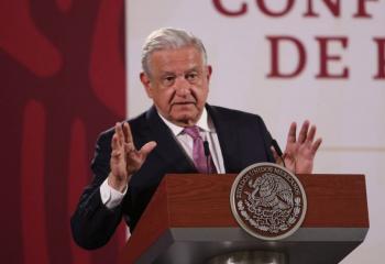 Diputados de oposición se revelarán y apoyarán reforma eléctrica: AMLO