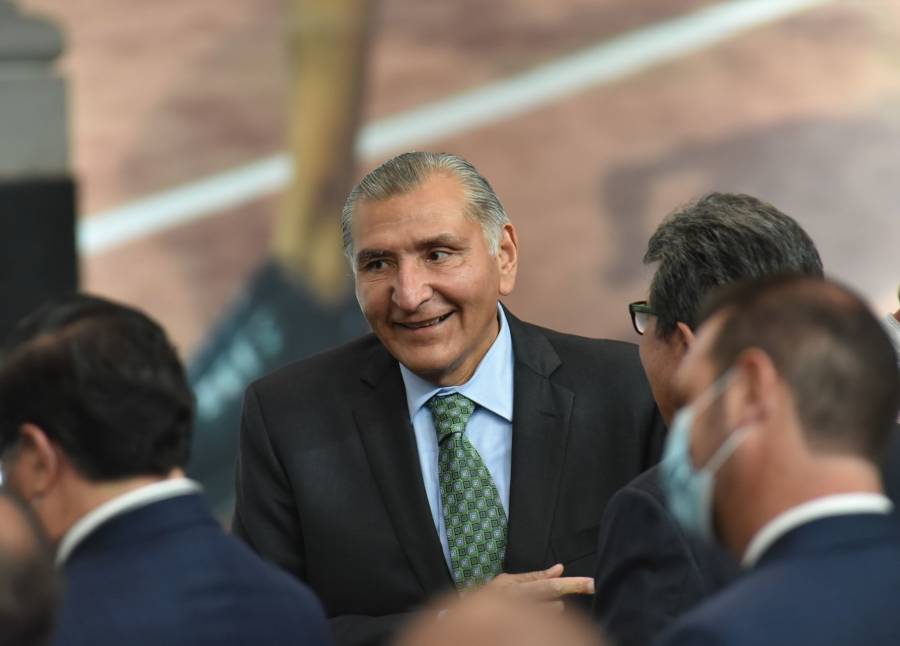 INE impone medidas cautelares contra Adán Augusto López por promover revocación de mandato
