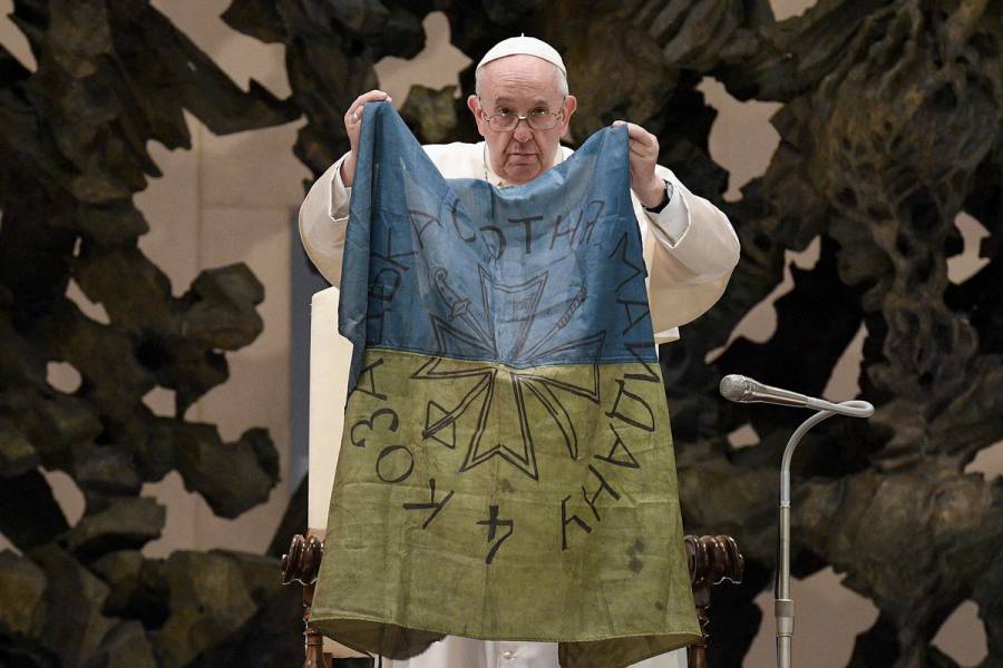 Papa Francisco condena la 