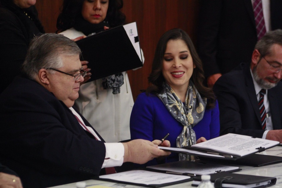 Agust&iacute;n Carstens advierte sobre una nueva era inflacionista