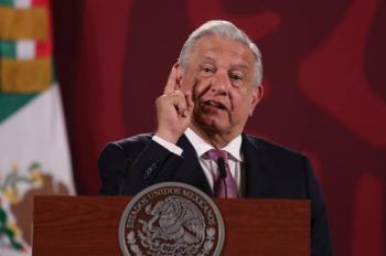 AMLO pide a diputados del PRI y PAN rebelarse y aprobar la reforma eléctrica