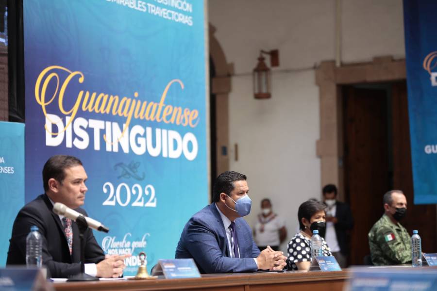 Entregan galardón “Guanajuatense Distinguido” a ciudadanos sobresalientes