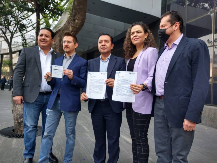 Panistas denuncian a Sheinbaum ante la FGR por mitin en la CDMX
