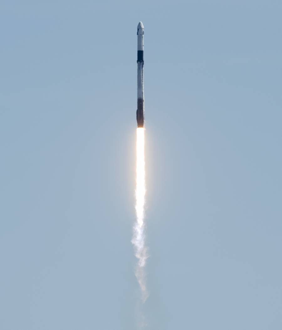 Despega primera misi&oacute;n privada hacia Estaci&oacute;n Espacial Internacional