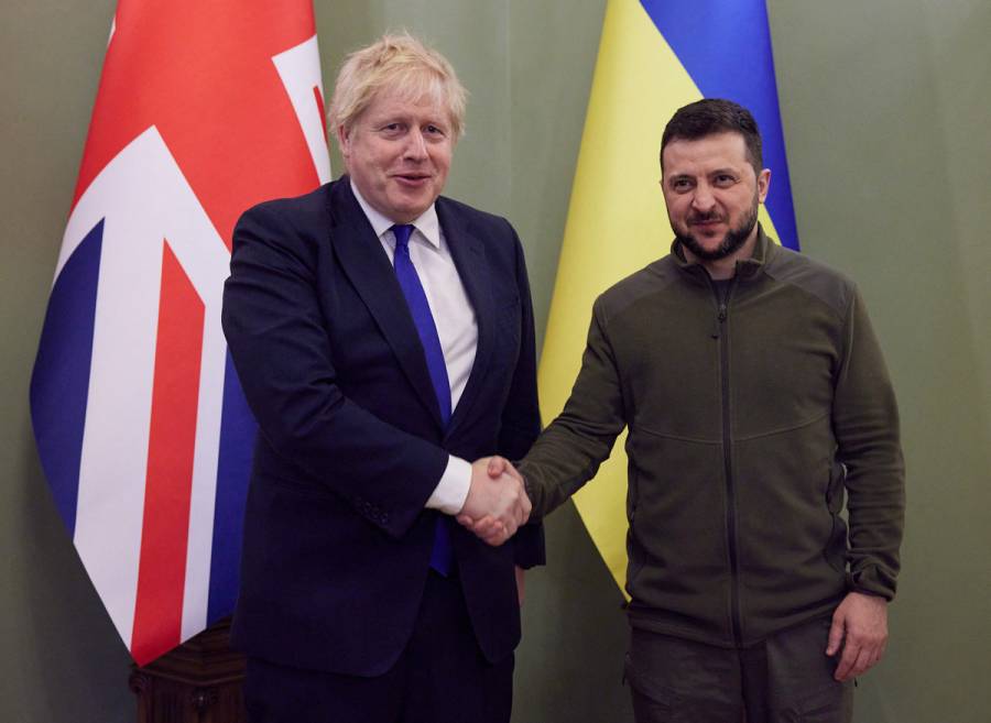Boris Johnson se reúne con Volodimir Zelenski en visita sorpresa a Ucrania