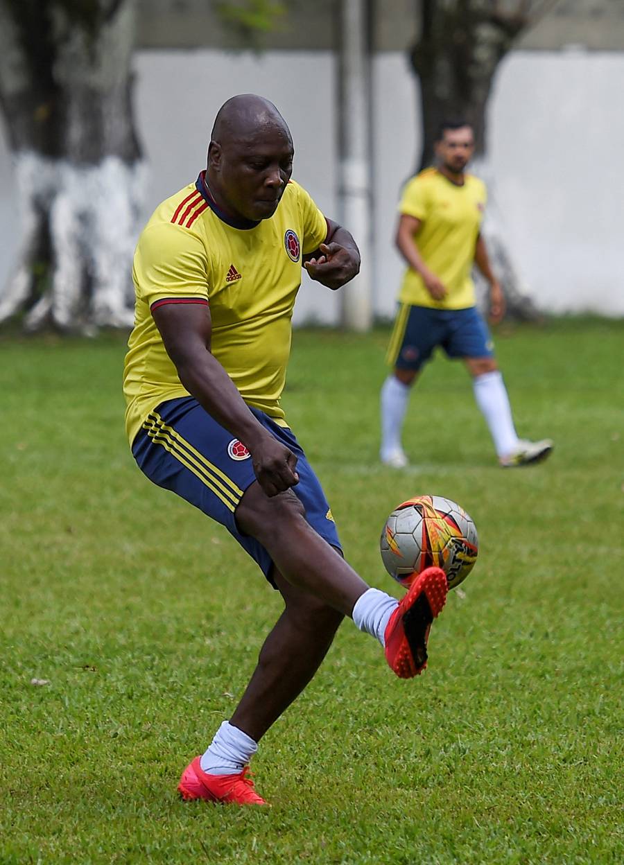 Exfutbolista colombiano Freddy Rincón, en estado crítico tras accidente