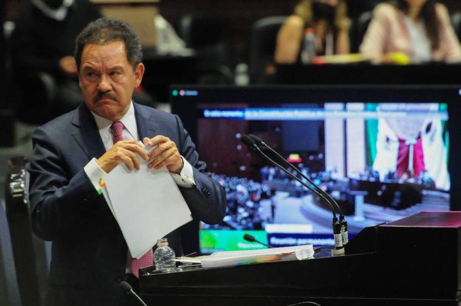 En domingo Santo se discutirá la iniciativa de reforma eléctrica