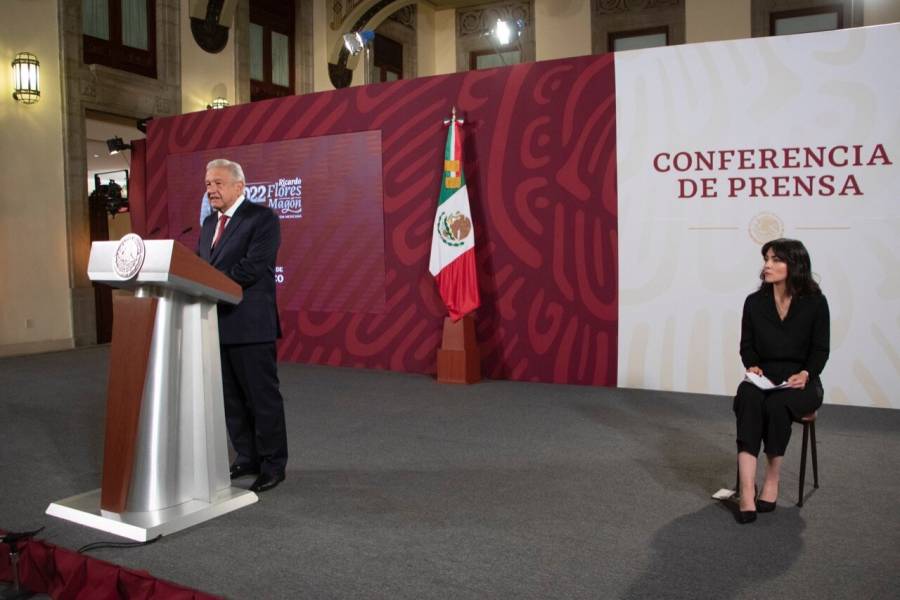 Gobierno federal alista vacunar contra pandemia a niños