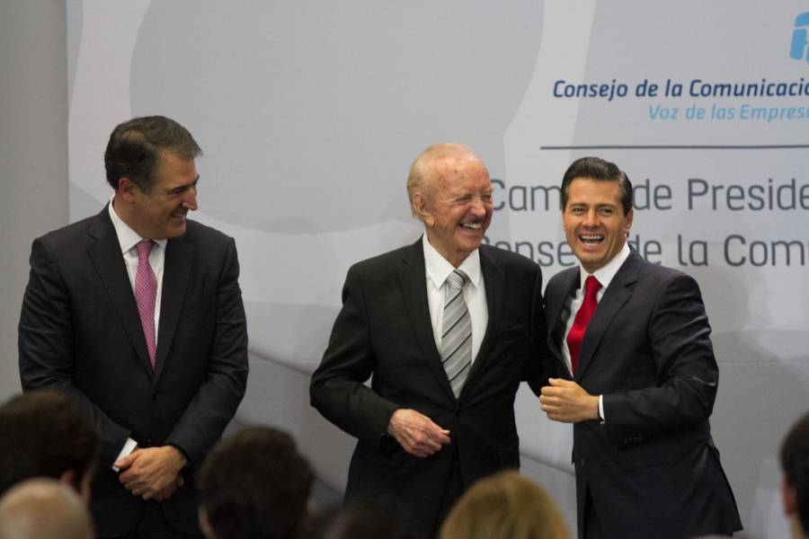 Falleció el fundador de Grupo Fórmula. Comunicadores y políticos dan el pésame
