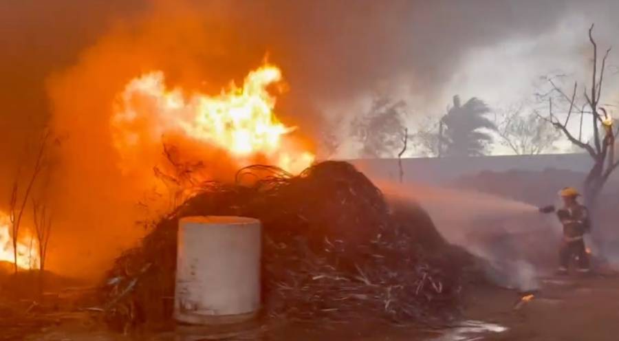 Nuevo León | Reportan incendio en bodegas del parque industrial de Apodaca