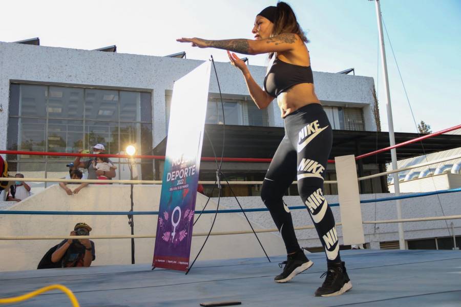 INDEPORTE abre inscripciones para Clase Masiva de Box en el Z&oacute;calo