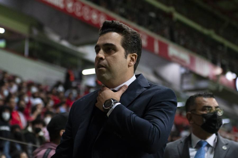 Oficial: Marcelo Michel Leaño deja de ser entrenador de Chivas