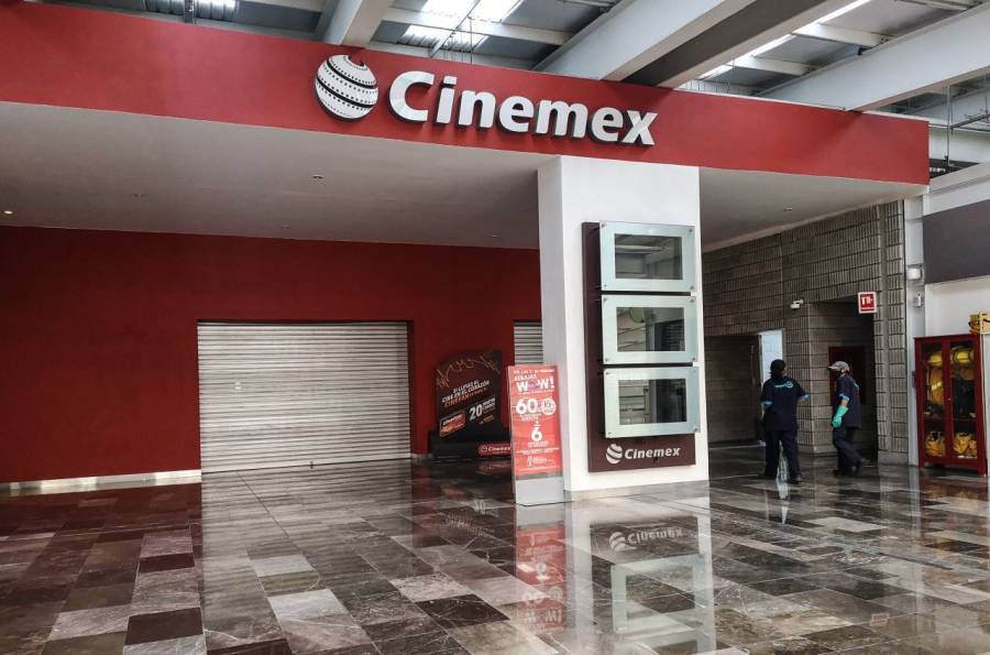 Mujer trans acusa a personal de Cinemex por discriminación