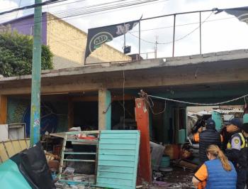 Explosi&oacute;n de un local de hamburguesas en Iztapalapa deja 5 lesionados