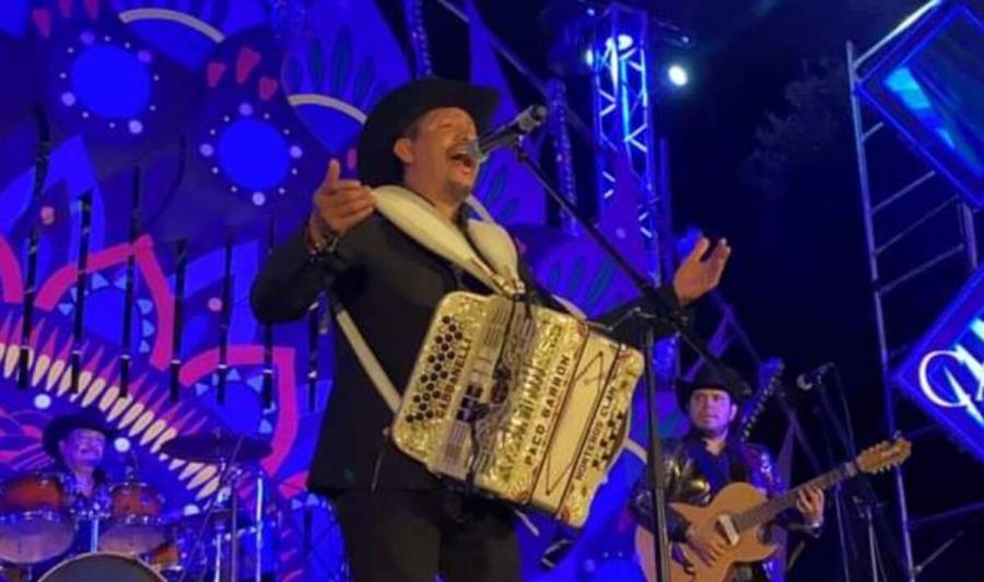 Vinculan a proceso a sujeto que acuchilló a mujer en concierto de Paco Barrón