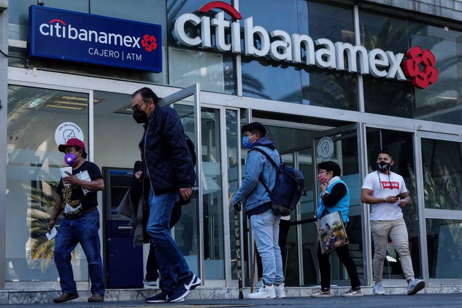 Banorte muestra inter&eacute;s en adquirir Banamex, revela alto directivo