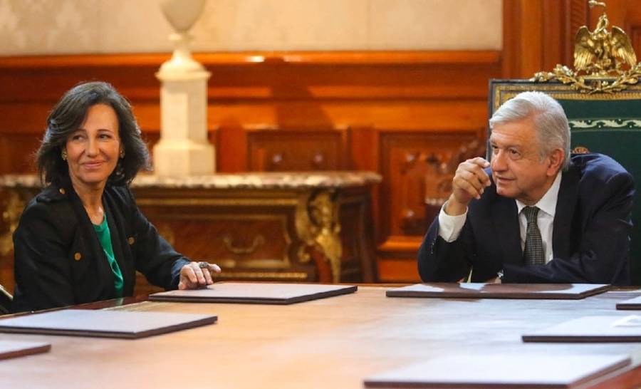 AMLO recibe en Palacio Nacional a Ana Botín, presidenta de Santander
