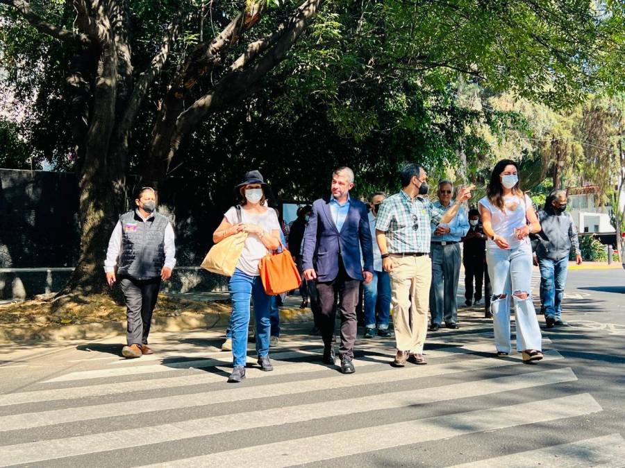 Alcalde de Miguel Hidalgo supervisa obras viales de Polanco