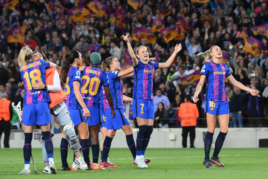 Barcelona femenil aplasta al Wolfsburgo y acaricia la final de la Champions