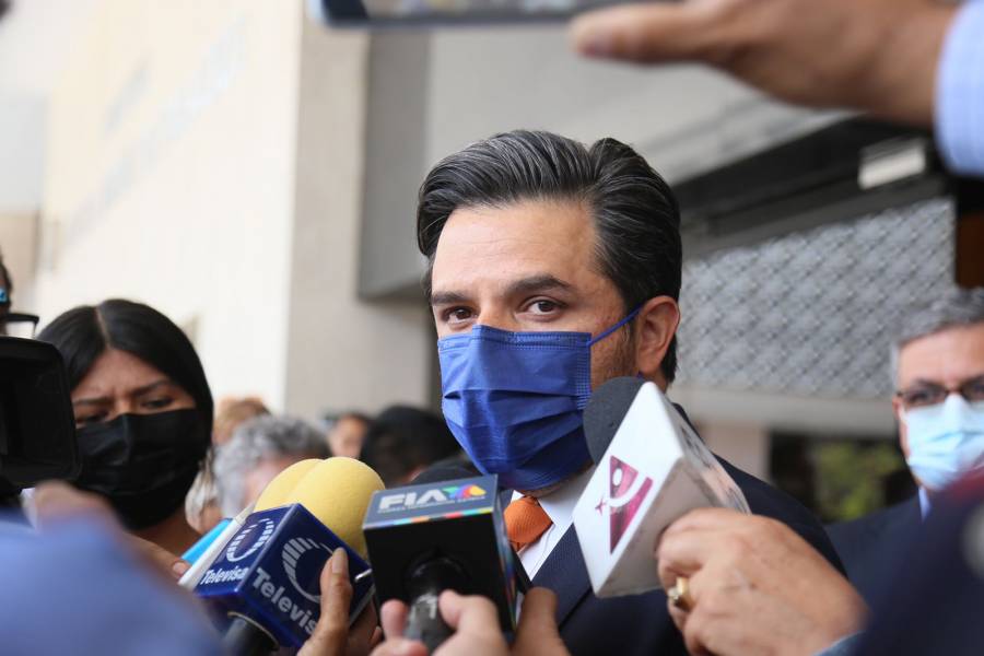 Periodistas, migrantes, cuidadores y empleados de cultura, obtendrían seguridad social