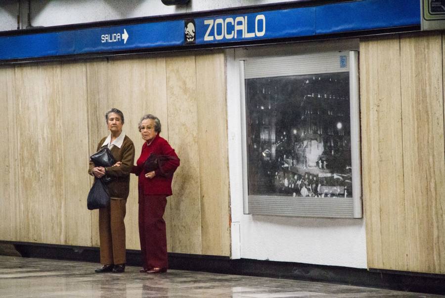 Metro Zócalo cierra hasta nuevo aviso