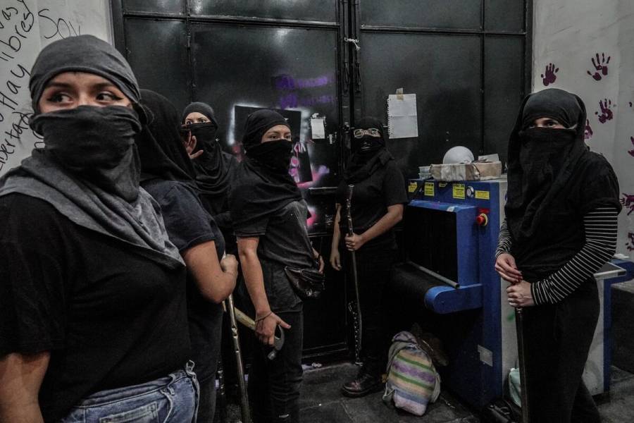 Vinculan a proceso a mujeres detenidas tras recuperación de la CNDH