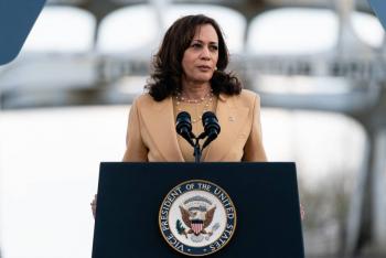 Kamala Harris, vicepresidenta de EEUU, da positivo a Covid-19