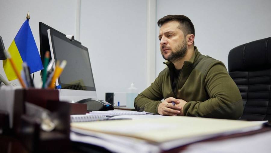 Ucrania afirma que bombardeó posiciones rusas en la isla de las Serpientes