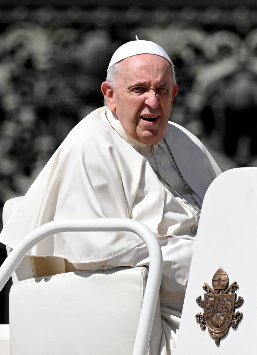 Papa Francisco defiende a las suegras, pero advierte como tratar a las nueras